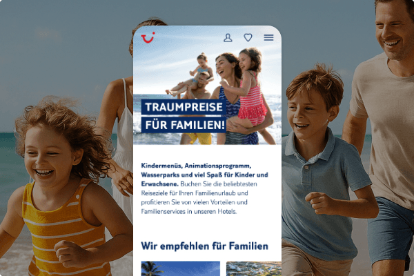 Ansicht der mobilen Webseite von TUI ; im Hintergund ist eine lachende Familie am Meer zu sehen.