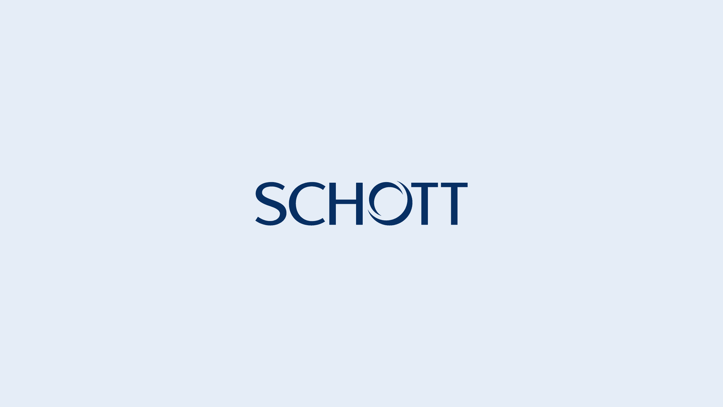 SCHOTT-Logo auf hellblauem Grund.